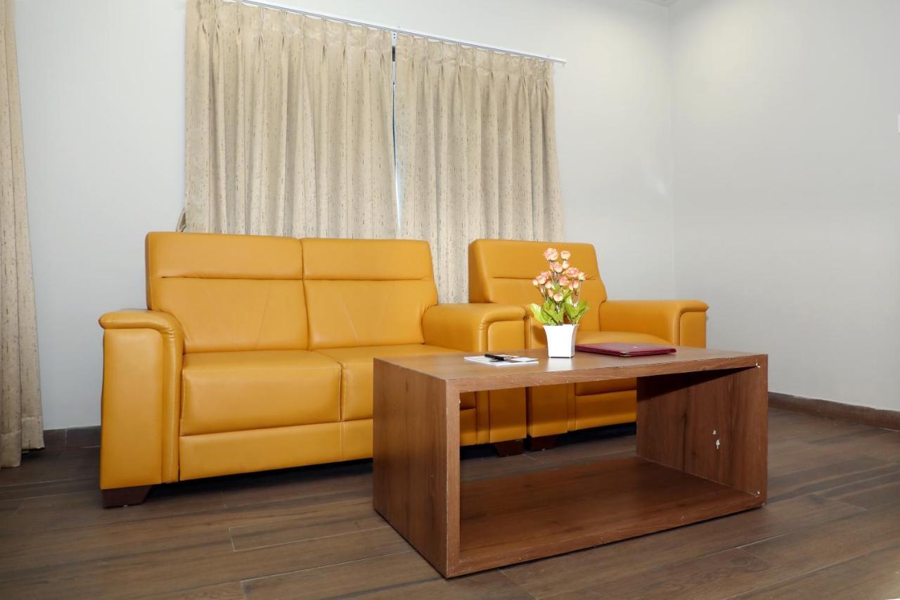 Vov Hotels Vijayapura Bijapur  Exterior photo